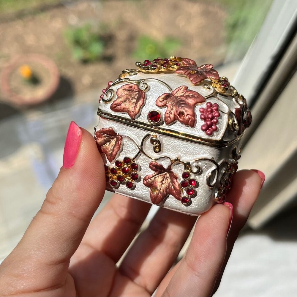 Fitz and Floyd Grapevine Autumn Leaf Trinket Box Collectible Pill Box